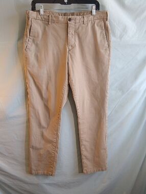 Uniqlo Men's 32/34 Tan Chino Pants